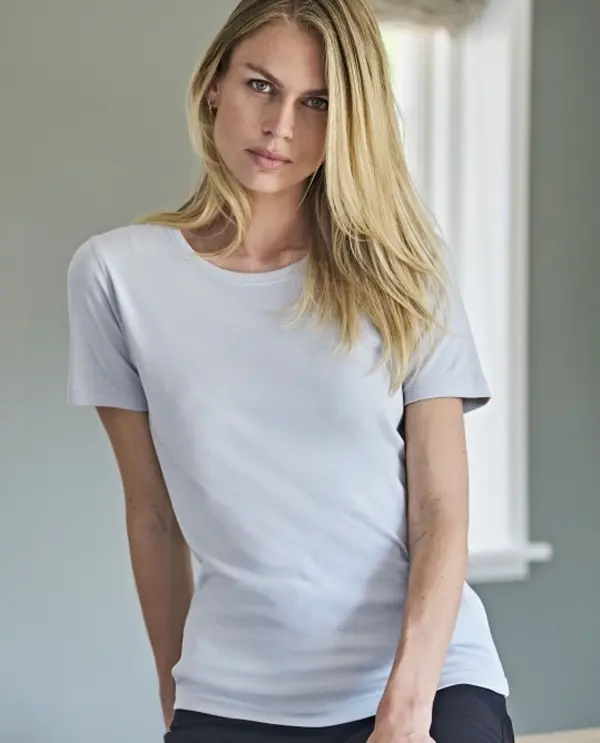 Le tee-shirt pour femme bio à personnaliser